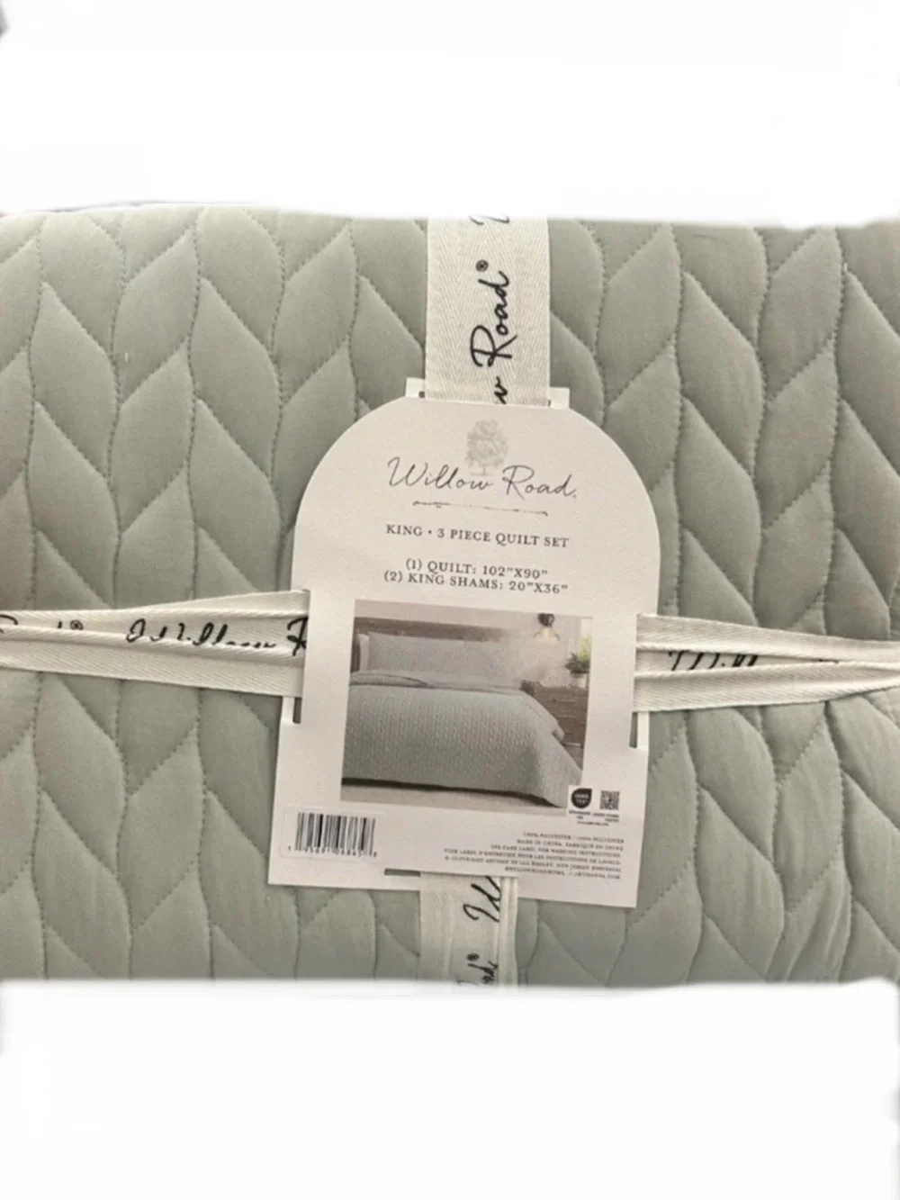 Willow Road Green Embroidered King Quilt Set 102”x90”